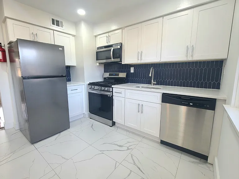 505 Adams Ln #JD67 — Photo 2