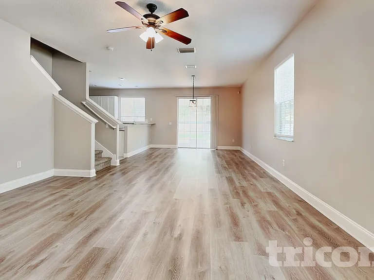 9247 Wellstone Dr — Photo 3