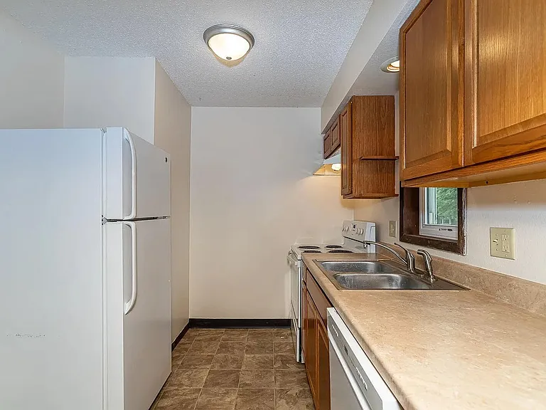 1009 North Dakota Ave — Photo 4