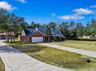 3769 County Road 962, Alvin, TX 77511