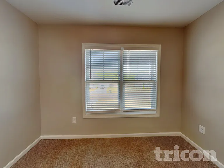 176 Olde Place Dr — Photo 10