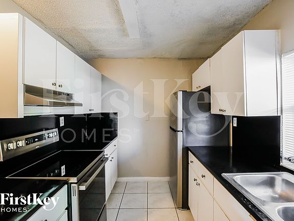 5th image of 3441 NW 194th Ter