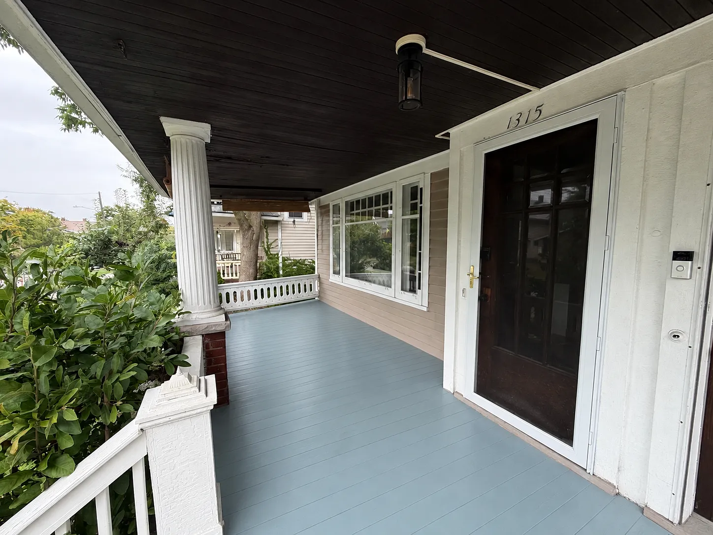 2 bed, 1300 sqft, $1,400 — Photo 2