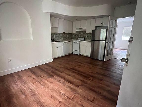 4th image of 901 Euclid Ave APT 3