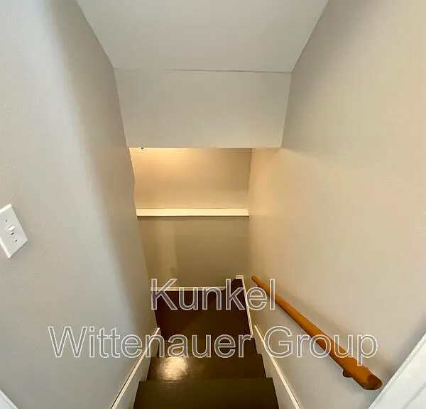 320 Ring Of Kerry Dr — Photo 25