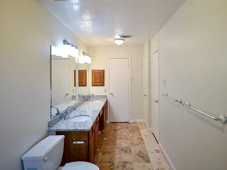13114 Careywood Dr — Photo 14