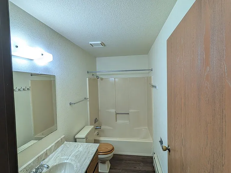 Fox River Bluff — Photo 9
