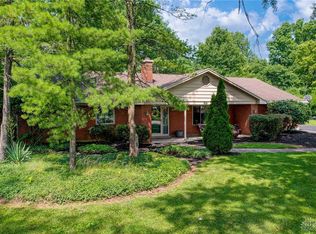 225 Davis Rd, Dayton, OH 45459
