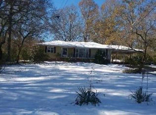 562 Glenwood Rd, Alexander City, AL 35010