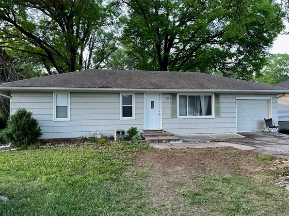 5306 Martha Truman Rd, Grandview, MO 64030