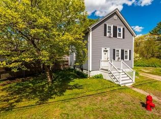 39 Nyes Ln, Acushnet, MA 02743