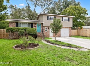 931 Jorick Ct E, Jacksonville, FL 32225