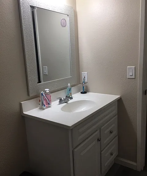 2838 Clay Ave — Photo 7