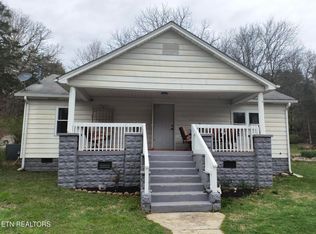 8313 Thorn Grove Pike, Knoxville, TN 37914