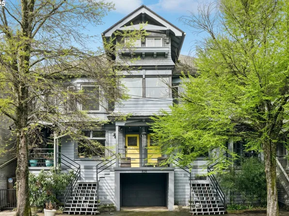 821 NW 16th Ave, Portland, OR 97209