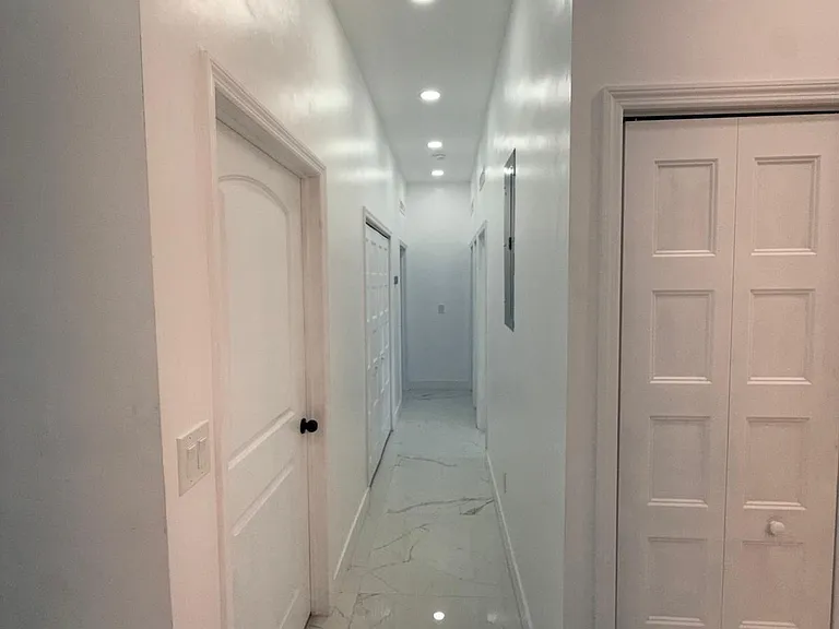 6319 Southgate Blvd — Photo 9