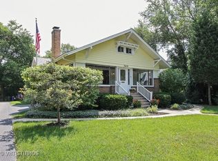 569 N Main St, Glen Ellyn, IL