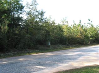 1 Oak Ln, Milton, FL 32583