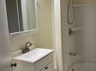 22 Myrtle Ave #1L, Webster, MA 01570