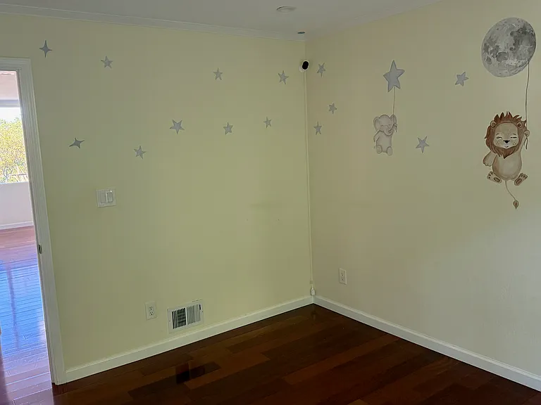 800 Buckland Ave — Photo 17