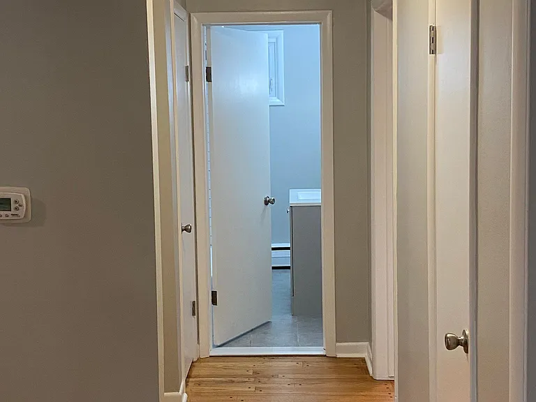 206 Oak St #1 — Photo 22