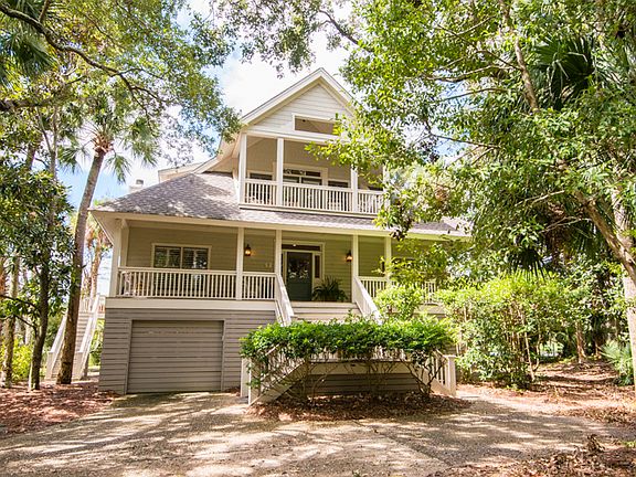 2nd image of 8 Silver Moss Cir