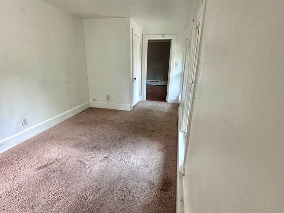 5th image of 48 E Hattendorf Ave Unit 2