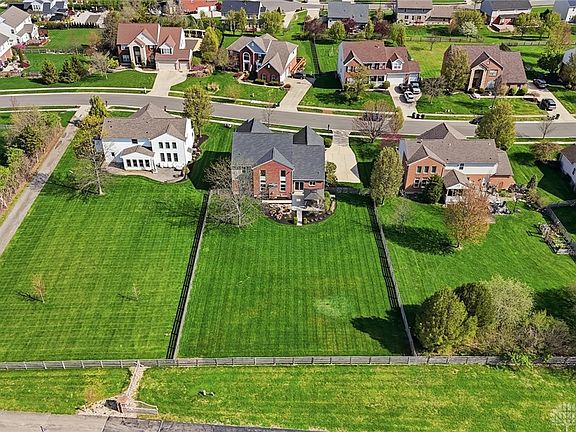 3rd image of 47 Dinsley Pl