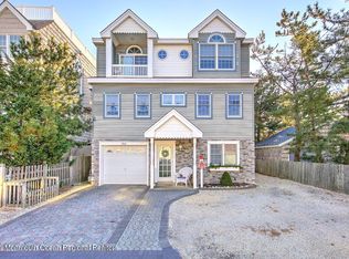 9905 Beach Ave, Long Beach Township, NJ 08008