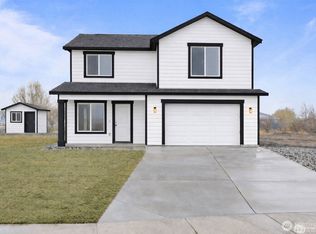 597 Karen Avenue, Royal City, WA 99357