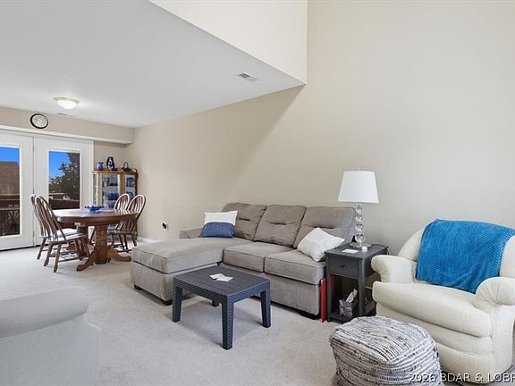 5th image of 1111 Redbud Rd #1111