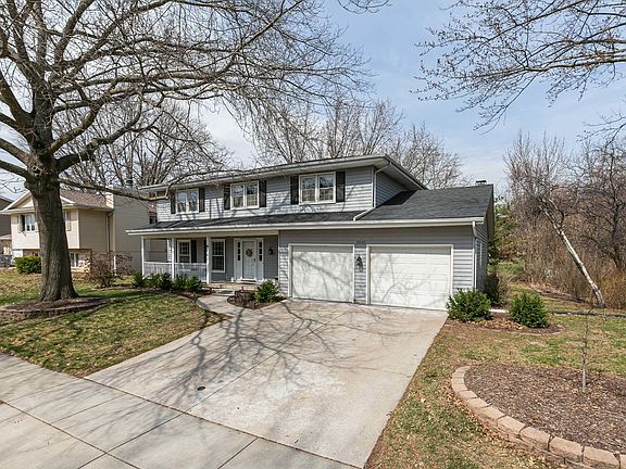 4th image of 2540 E Crest Ave