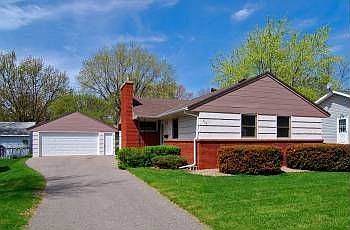1st image of 634 W Park Valley Dr