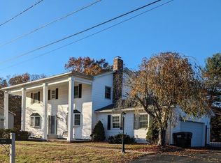 17 Stephen Dr, Webster, MA 01570