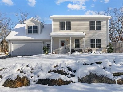 3 Victory Falls Rd, Coventry, RI, 02827