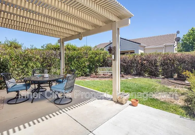 310 Upton Pyne Dr — Photo 24