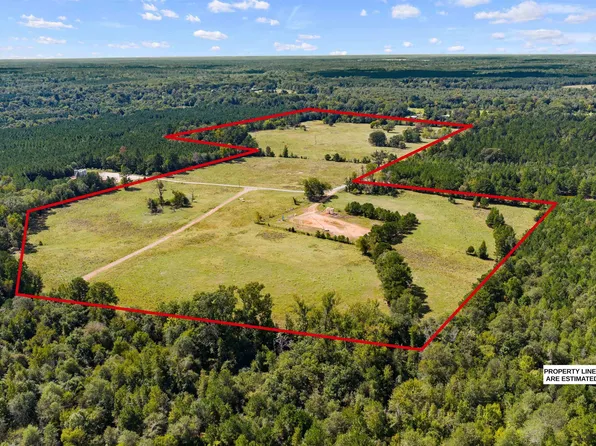 Blocker Rd, Marshall, TX 75672
