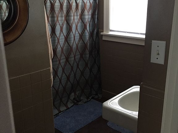 3rd image of 1255 Perkinswood Blvd SE