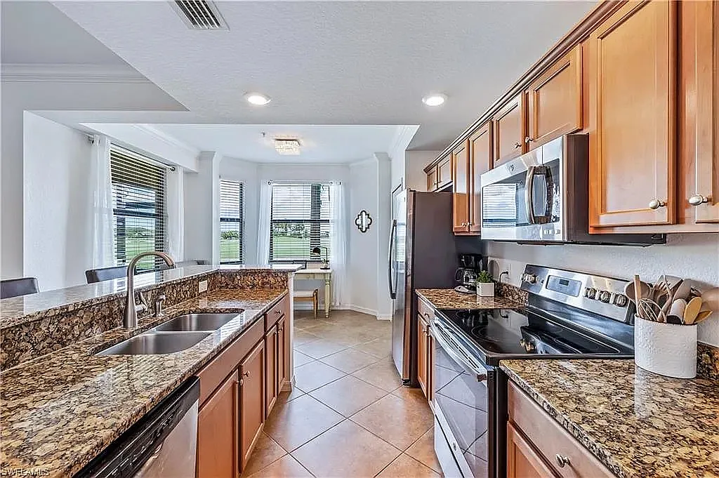 2 bed, 1162 sqft, $7,500 — Photo 4