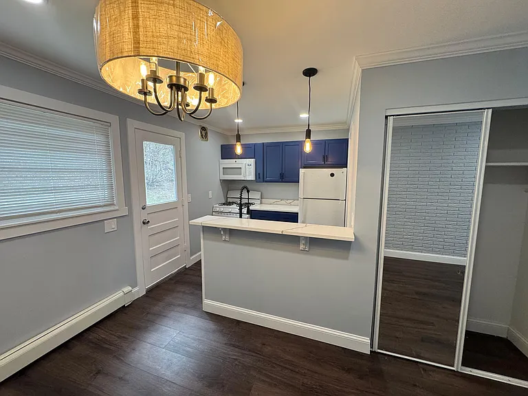 241-13 Quinnipiac Ave #13C — Photo 3