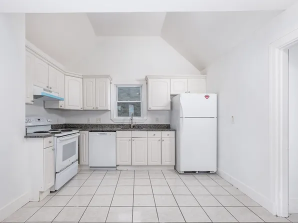 35-37 Calhoun Ave #3, Everett, MA 02149