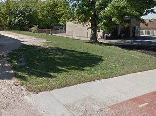 1482 W 117th St, Lakewood, OH 44107