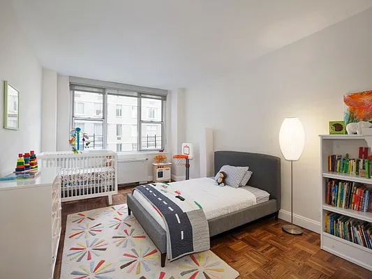 Sold by Sotheby's International Realty | media 5
