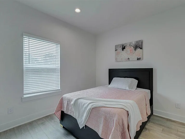 5727 Elysium St — Photo 14