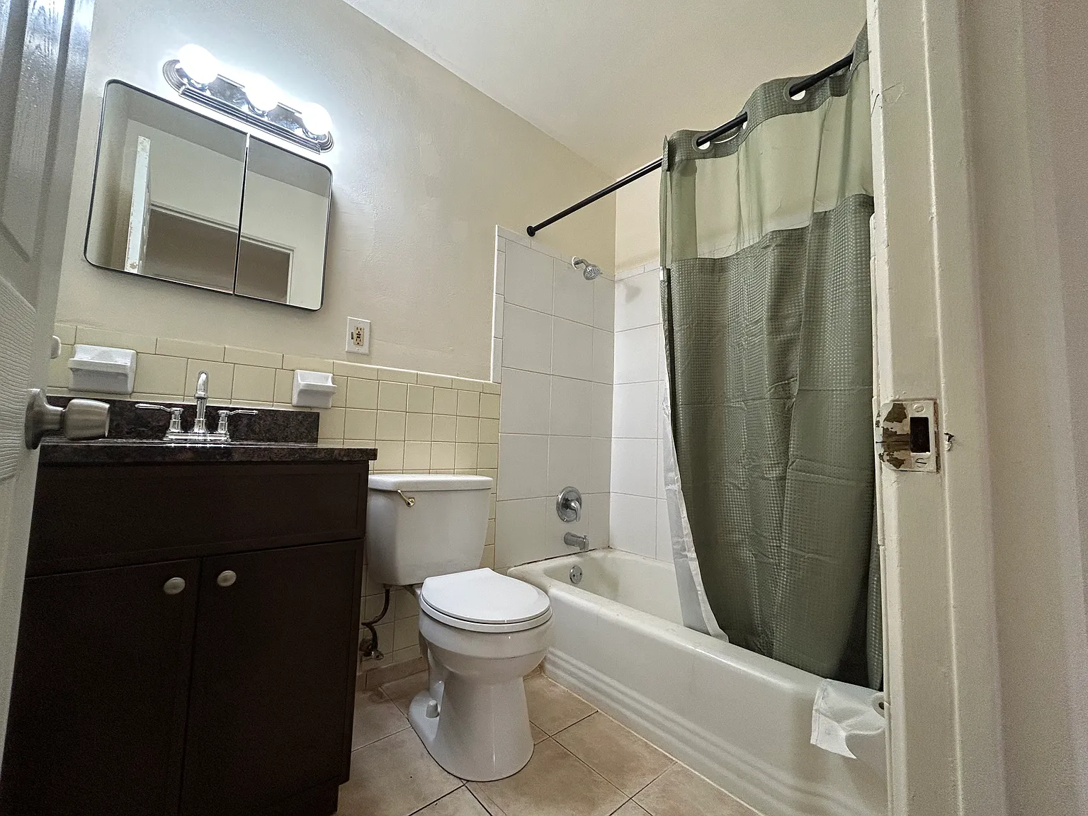 1 bed, 675 sqft, $800 — Photo 2