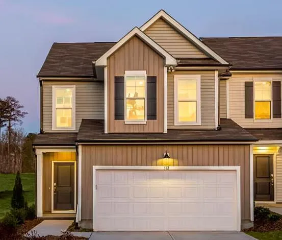 3 bed, 2.5 bath, 1935 sqft, $2,350 — Photo 3