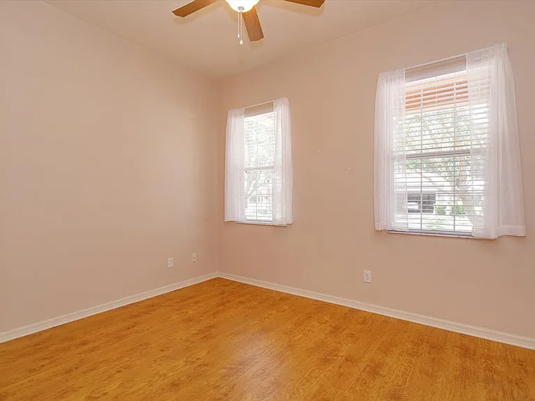 120 Crepe Myrtle Dr — Photo 12