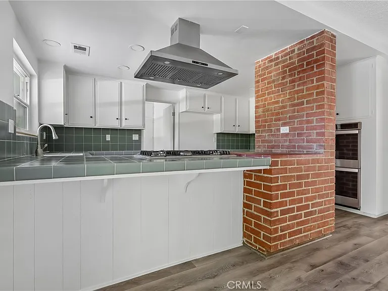 1184 Lyndhurst Dr — Photo 25