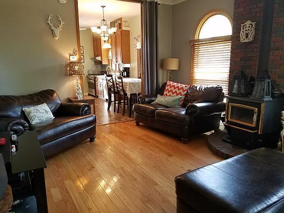 3rd image of 309 Sprague Ave