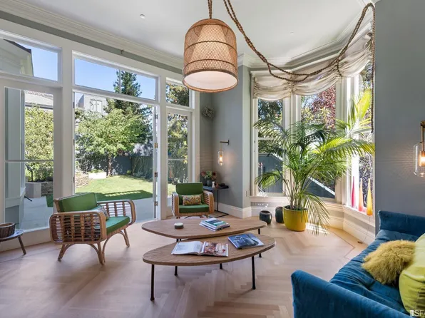 930 Chestnut St, San Francisco, CA 94109